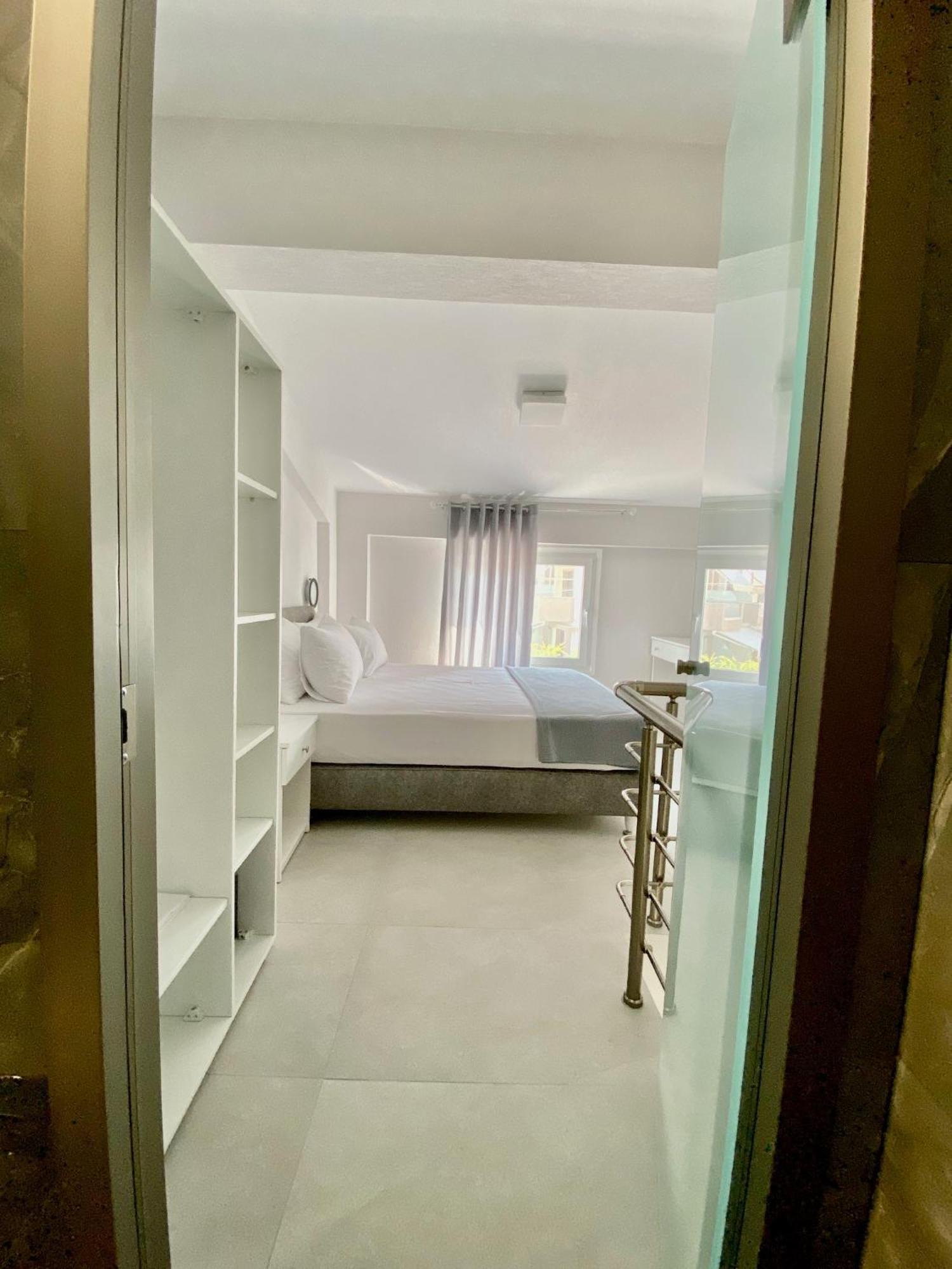 니키티 Interni Luxury Living 아파트 외부 사진